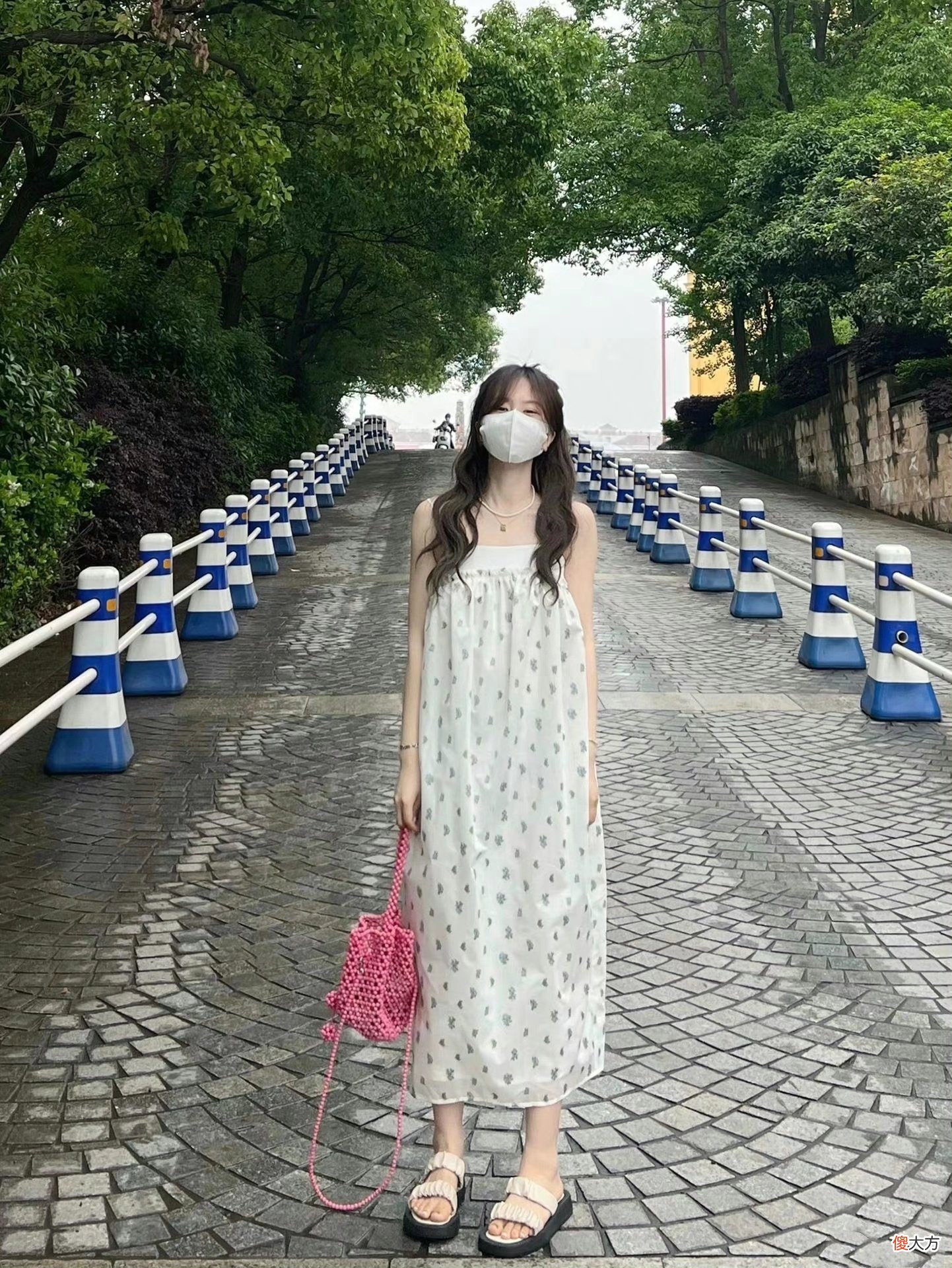 【就爱时尚】夏季你还在穿简单的T恤？定是没学会优雅的韩范淑女风，超优雅的