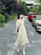 【就爱时尚】夏季你还在穿简单的T恤？定是没学会优雅的韩范淑女风，超优雅的