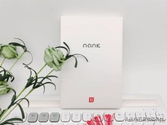 华为手机进行无线充电的充电宝 华为手机无线充电宝