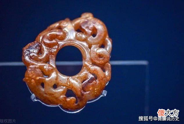 【爱历史】村民挖出“高脚杯”，专家：超前科技，至今难以复制