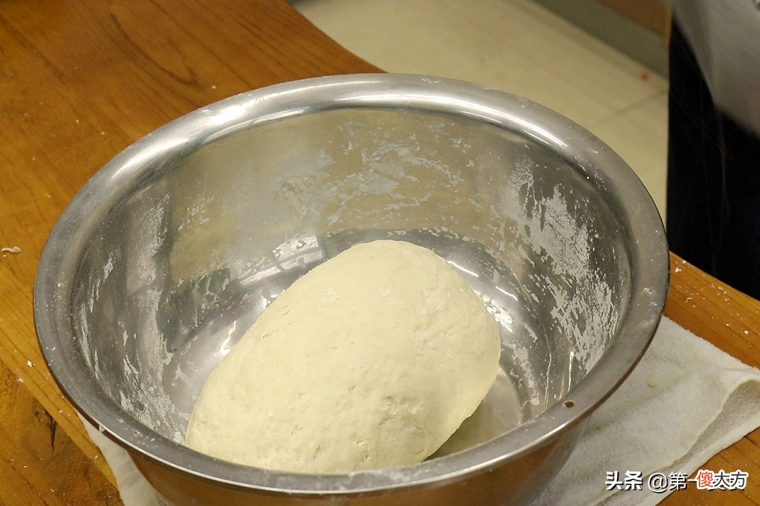 韭菜鸡蛋馅饺子这么调 韭菜鸡蛋馅饺子馅怎么调?