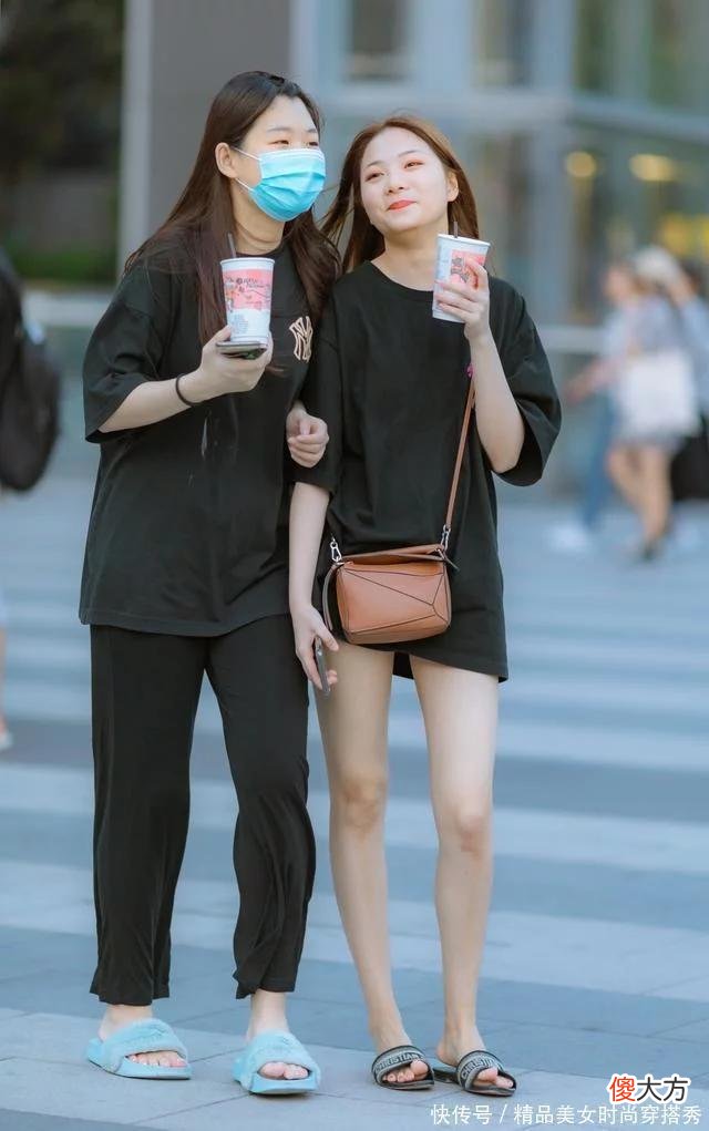 【就爱时尚】T裇、拖鞋加奶茶，夏日休闲最佳组合