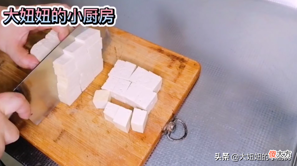 怎么吃都吃不够 怎么吃都吃不够的成语