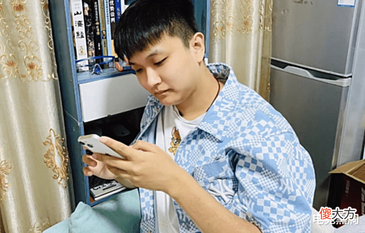 【游戏迷】夏季赛巨变,AG、Hero双双开始轮换,狼队小胖成年却依旧无法登场