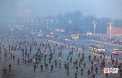 【爱历史】老照片：1988年的北京，“小面的”满大街跑