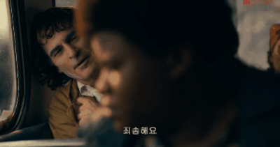 这一次，电影中哥谭事件居然发生在现实中的美国