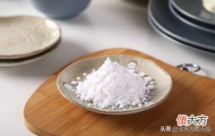 万能小哥丨常见的苏打粉有何妙用呢？可食用的小苏打粉宜用在饮食、厨房相关的清洁