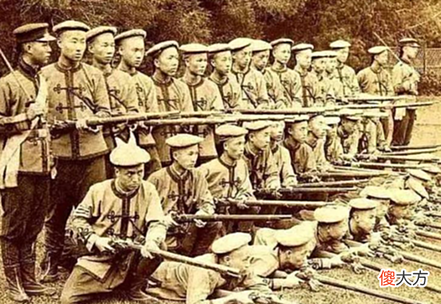 【历史故事】史书记载的唯一穿越事件！相差1400年的两支军队竟然打了一仗
