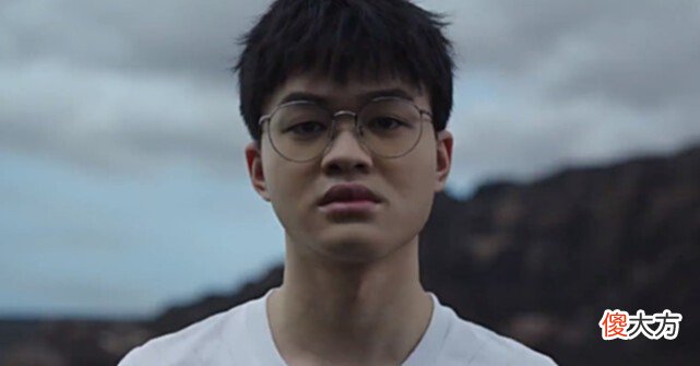 【游戏迷】难怪Uzi会破防！LOL演员工资被曝光：演一局拿2000，日入可过万
