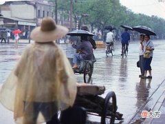 【爱历史】老照片：八十年代初西安，改造中的钟楼商圈