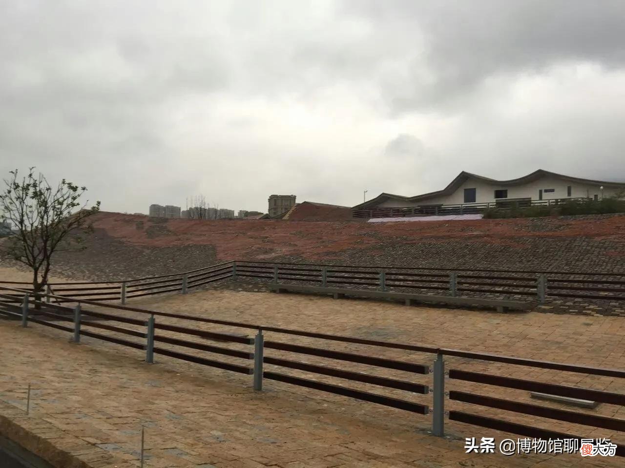 王澍的富春山馆与黄公望的富春山居图 黄公望的《富春山居图》