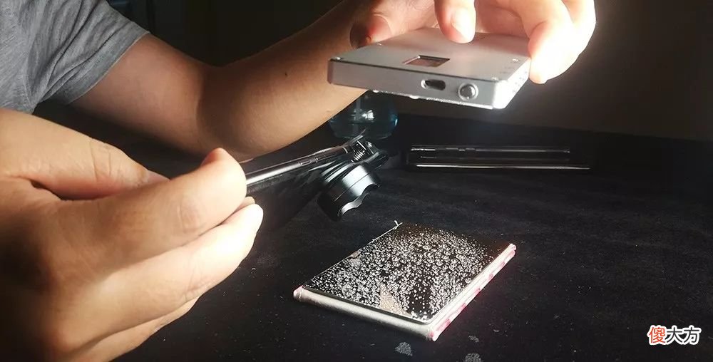 这样的水珠手机也能拍？怎么实现的？
