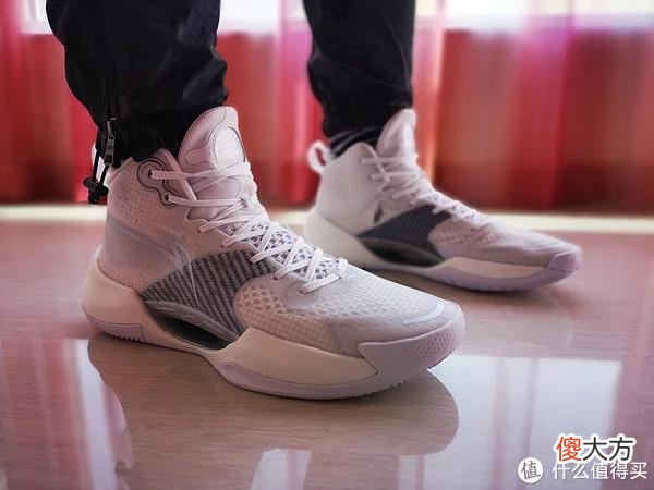 【就爱时尚】大码聊骚 篇五十：火热的超轻2022开箱体验！