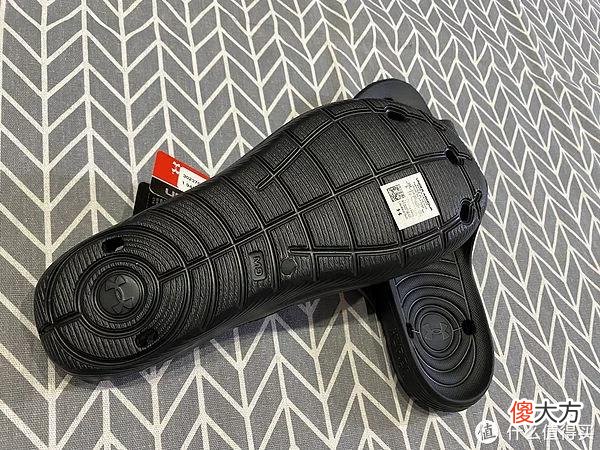 【就爱时尚】胖胖买的鞋 篇一百五十三:50块挺划算,Under Armour Locker拖鞋