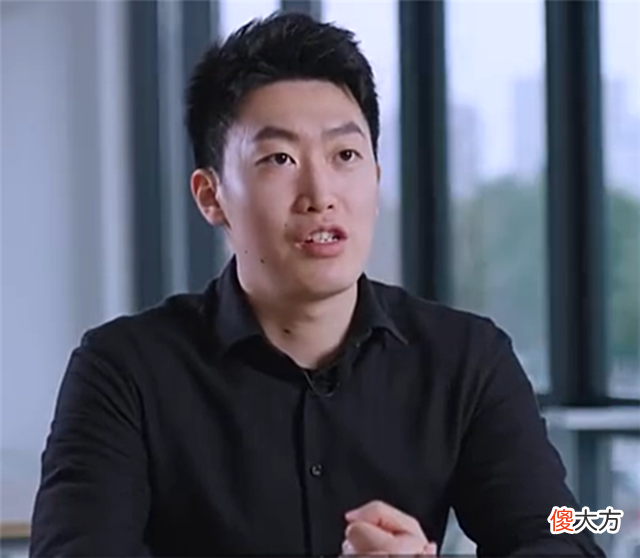【游戏迷】余霜、管泽元双双被冲：开了那么多人，真正输比赛的队伍却神隐了
