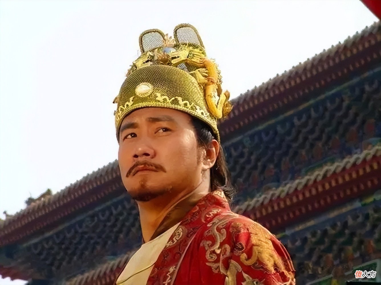 【历史故事】侍卫救下落水太子，朱元璋：穿着整齐的升官，脱掉衣服的杀了