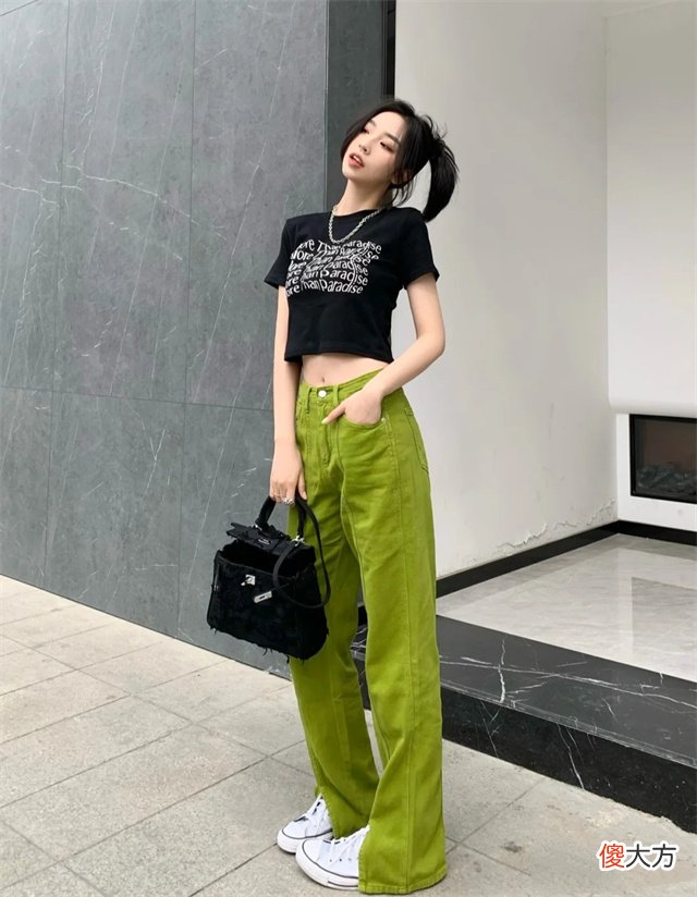 【时尚一点】有一种穿法，叫“露腰不露踝”，洋气显瘦又增高，8成女生都适合
