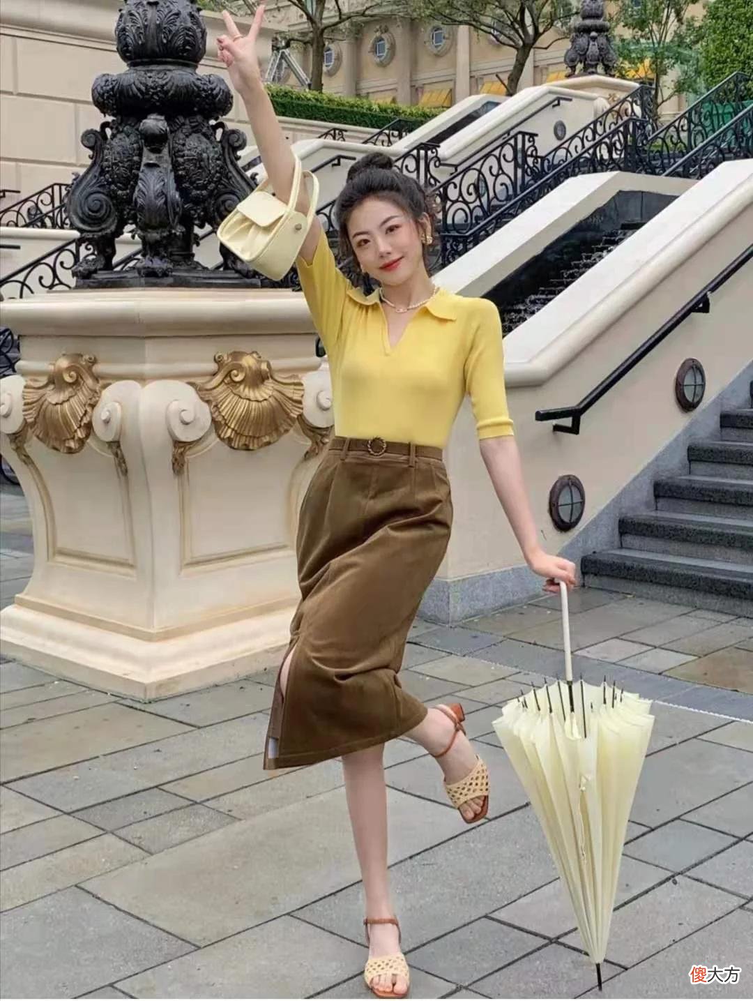 【时尚一点】女人要想穿出高级感，建议从风格和版型入手，更显气质魅力