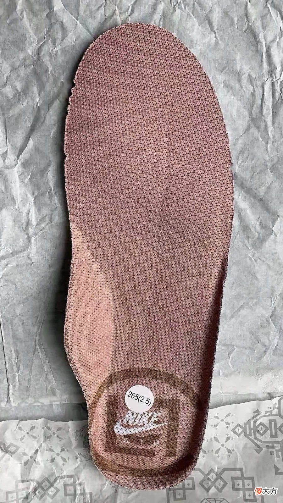 丝绸AF 1曝出新配色冠希打脸？Converse翻毛皮鞋保暖颜值不输联名