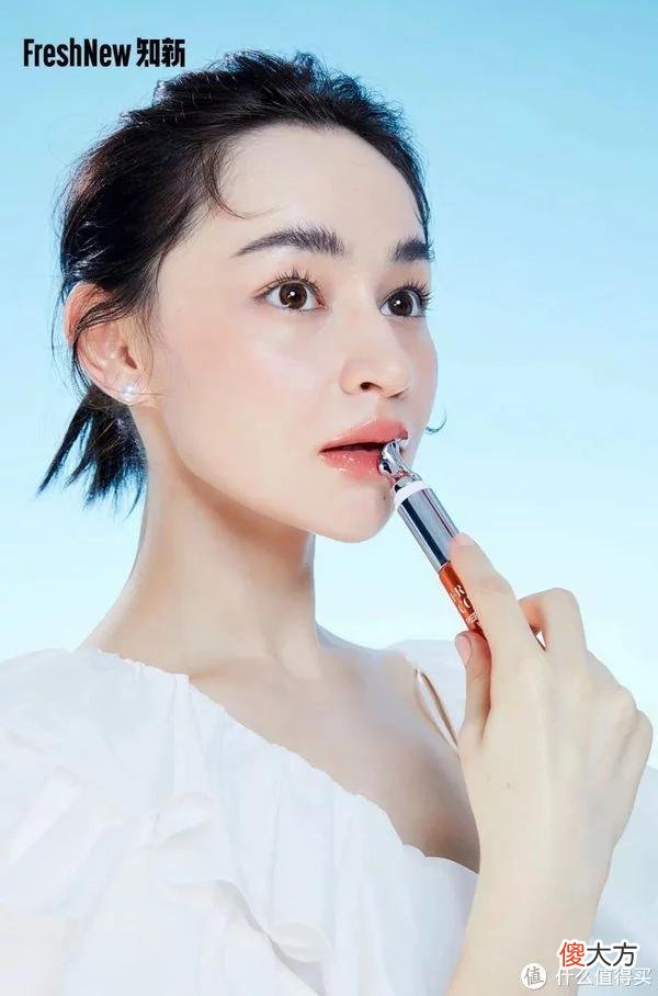 【就爱时尚】「FrontCover芙伦卡妃」创始人7问：将健康科技、艺术、可持续ALL IN的美妆
