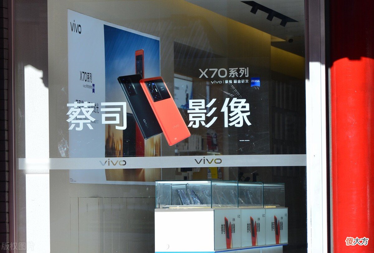 哪个手机更值得选择 哪个手机更值得买