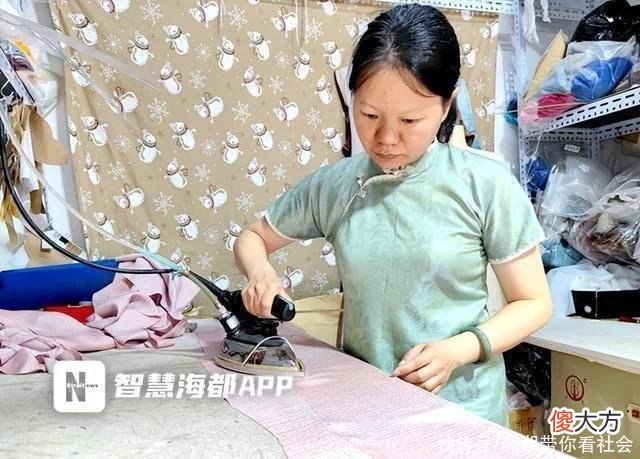 【时尚一点】旗袍制作入选福州鼓楼非遗项目!看一把剪刀，如何裁出花样年华