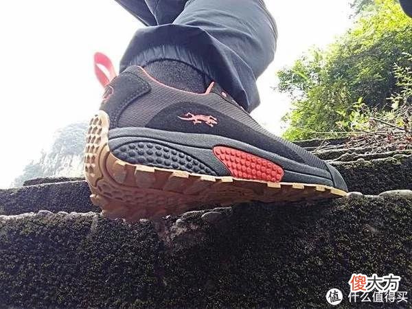 【时尚一点】为专业而设计：OUNCE遨游仕始林蜥攀爬接近鞋