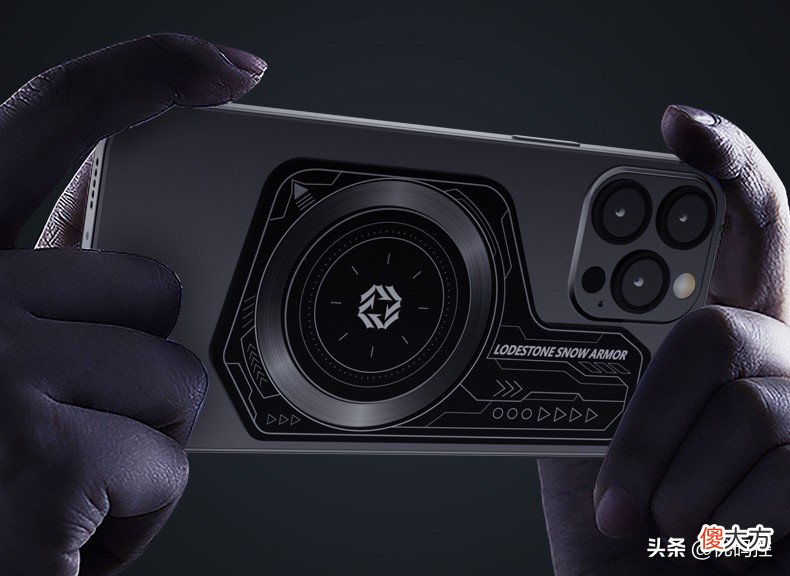 手机散热器必备 “手机散热器”