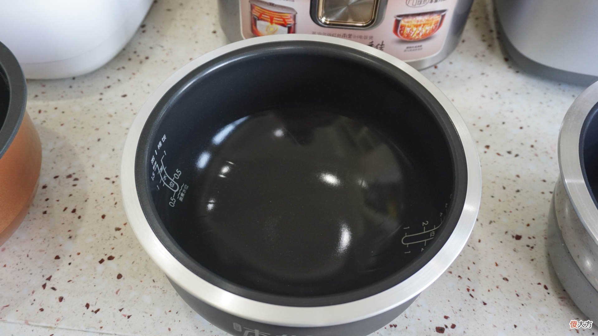 三款千元高端电饭煲对比横评，看看哪款更适合你？