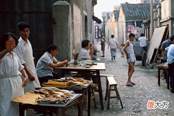 【历史故事】1983年中国珍贵老照片：图5你一定经历过、最后一张很拉风
