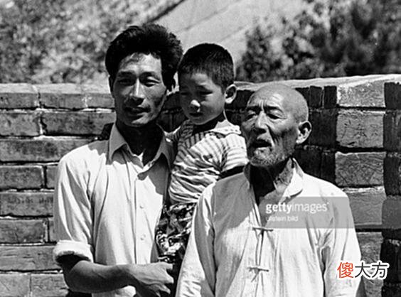 【爱历史】1986年北京老照片：图5有钱人才能买、图8泡妞神器、图9很尴尬