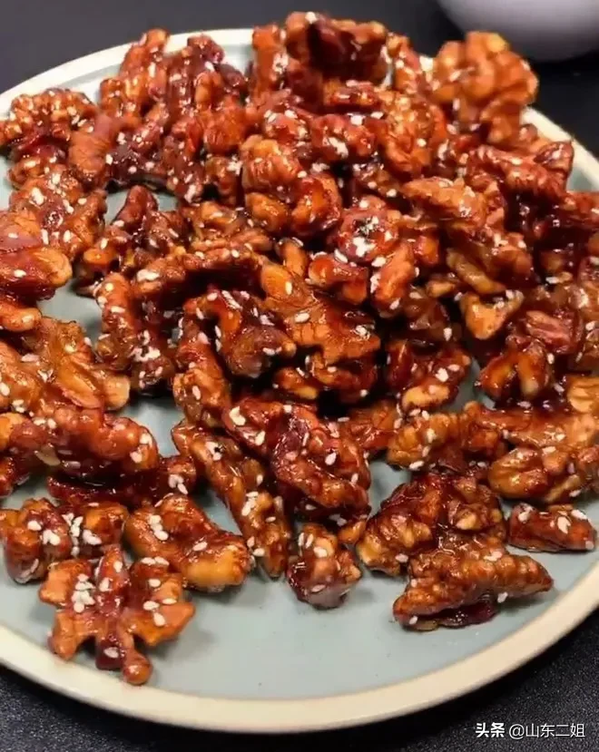过年期间最少不了的优质坚果，没有之一呲牙