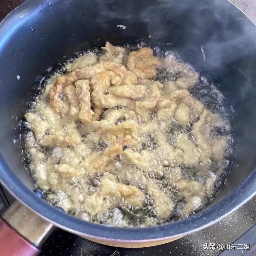 各种炸货的 你们那儿过年有炸酥肉的风俗习惯吗？送心