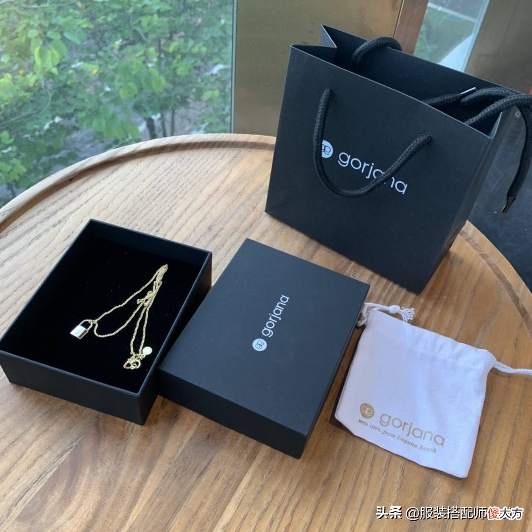 这三款时尚轻奢的项链不容错过 轻奢牌子的项链