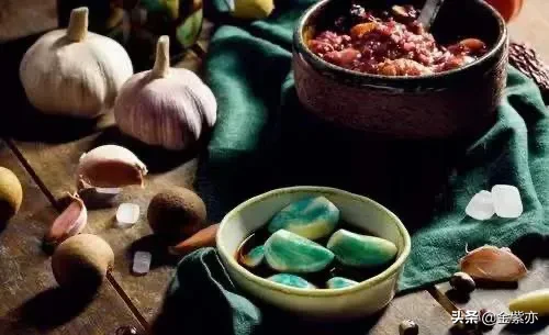 腊八节里少不了的腊八粥&腊八蒜