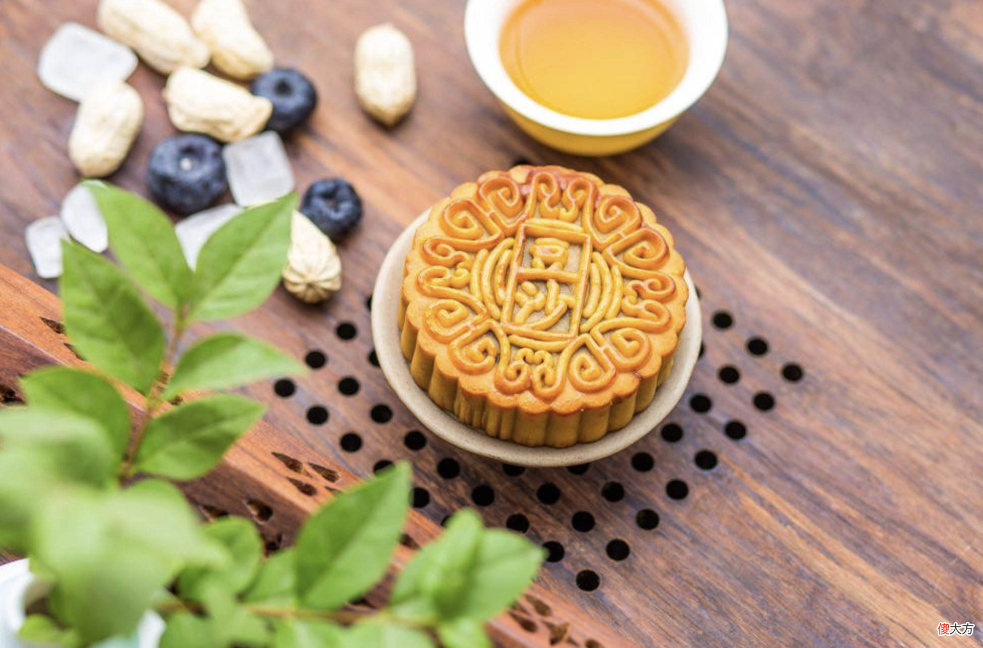 嫦娥奔月的传说与中秋祭月 关于中秋节的传说嫦娥奔月