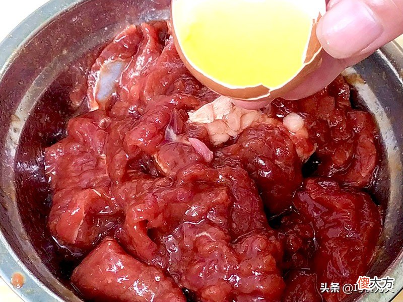 让水煮牛肉很嫩的方法 怎么让水煮牛肉嫩