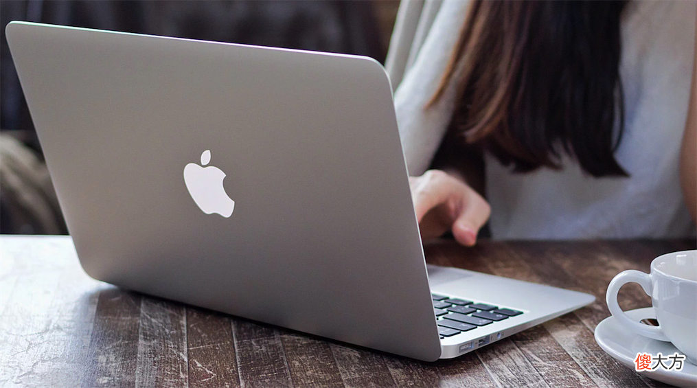 苹果惹麻烦，国内品牌乘胜追击，挑战MacBook，盯上上班人群