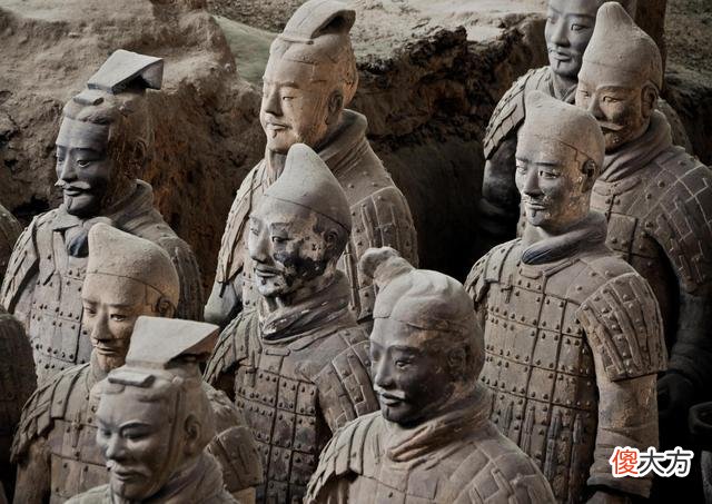【历史故事】“马策”是考古史上的“死”谜，专家在秦陵马车上，揭开这个秘密