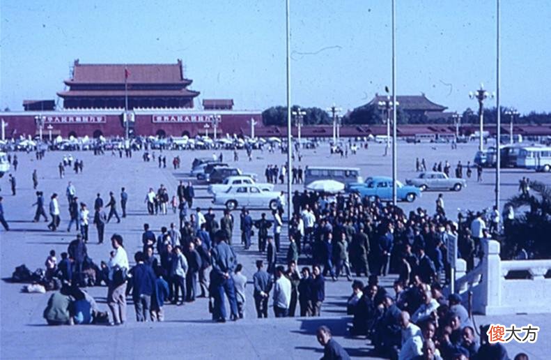 【爱历史】1979年北京珍贵老照片：没想到30多年前的北京是这样子