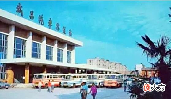 【历史故事】湖北武汉1985年旧照：见证武汉历史记忆，差别很大