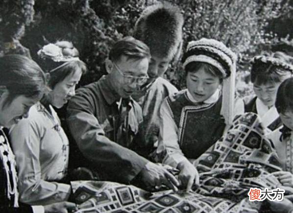 【历史故事】老照片：昆明1978年的照片，见识一下当年的粮食复制品票