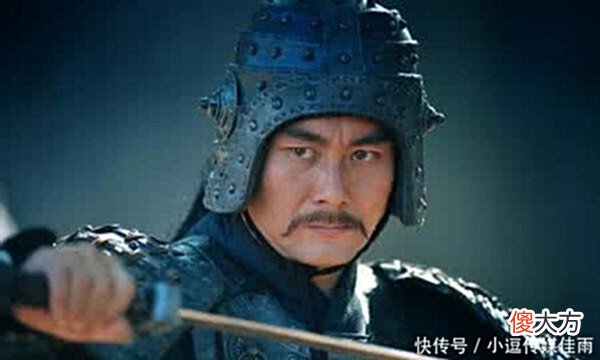 【历史故事】周瑜贵为全军统帅,为何会在两军阵前被射伤,原因并不复杂