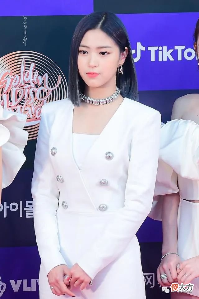 【时尚一点】k-pop女团各自的白衣风格 你喜欢哪一个