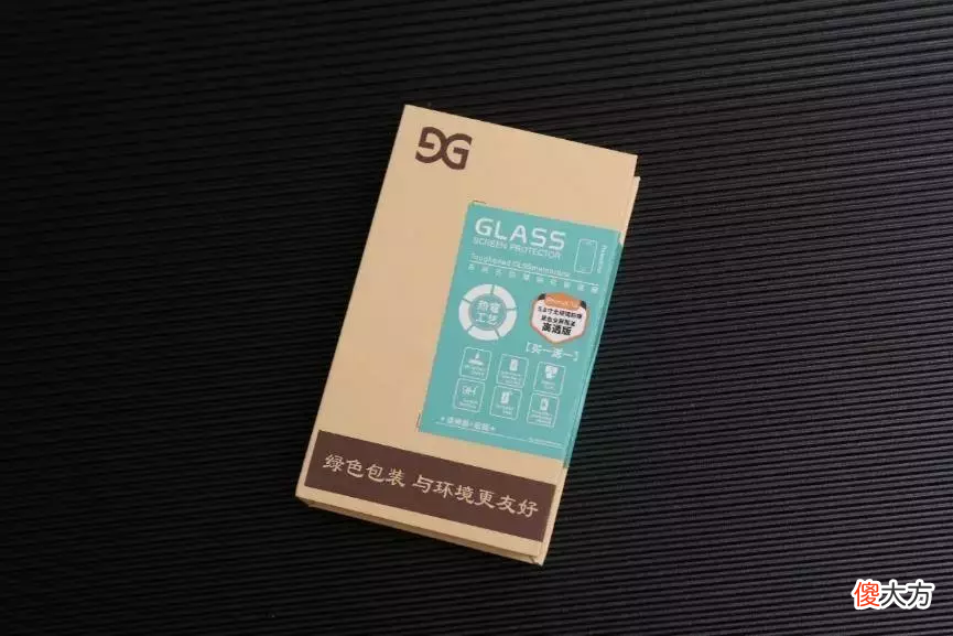 变着方法弄碎我的iPhone手机膜-17款钢化玻璃膜大横评