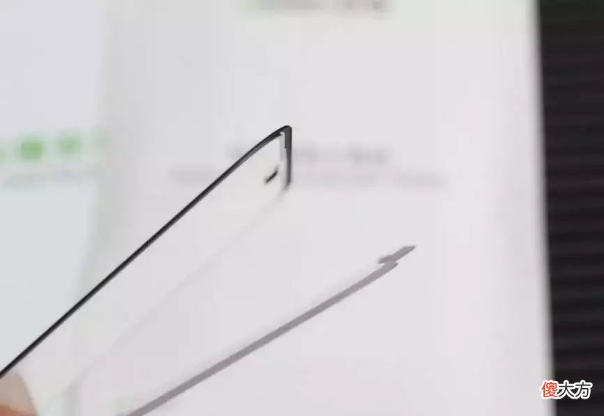 变着方法弄碎我的iPhone手机膜-17款钢化玻璃膜大横评