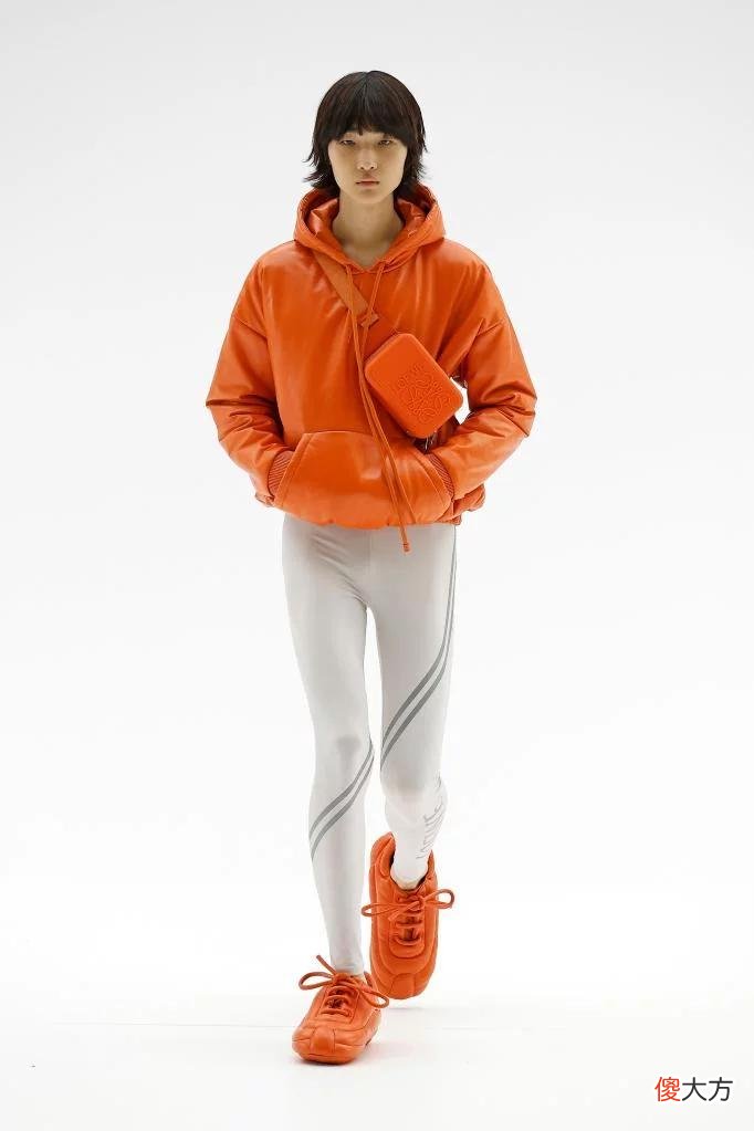 【就爱时尚】巴黎男装周——LOEWE发布春夏新品