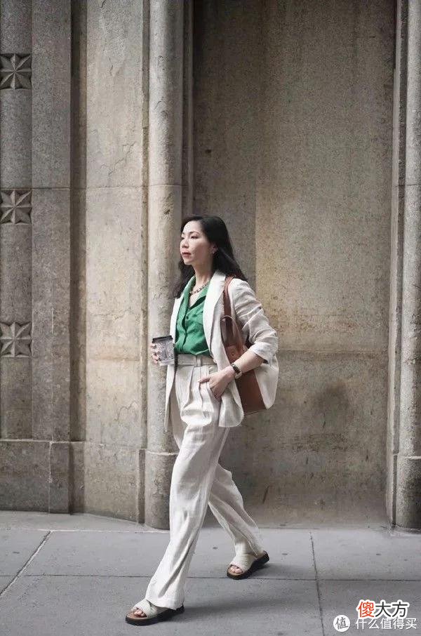 【时尚一点】259 元的衬衣我穿了整整一周！赶时髦不需要很多钱