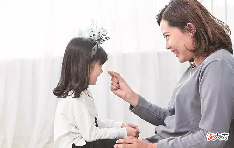 家有女儿，父母别轻易对她说这3句话，否则将来后悔也来不及