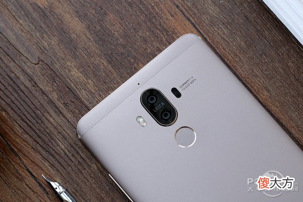 别老盯着iPhone买，这些安卓旗舰手机更出色